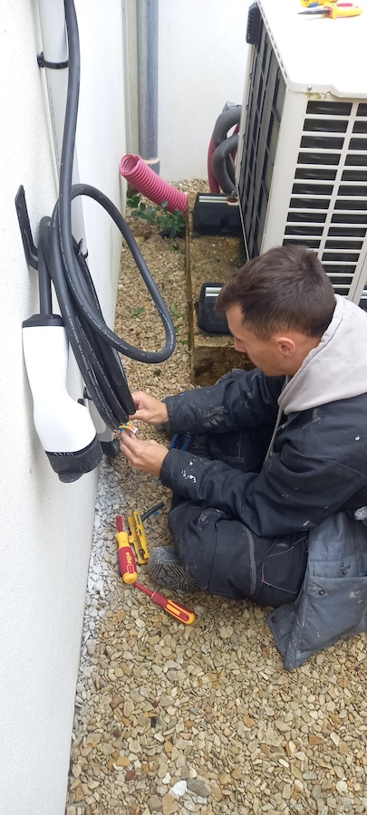 Installation borne de recharge Volvo – Ile de Ré